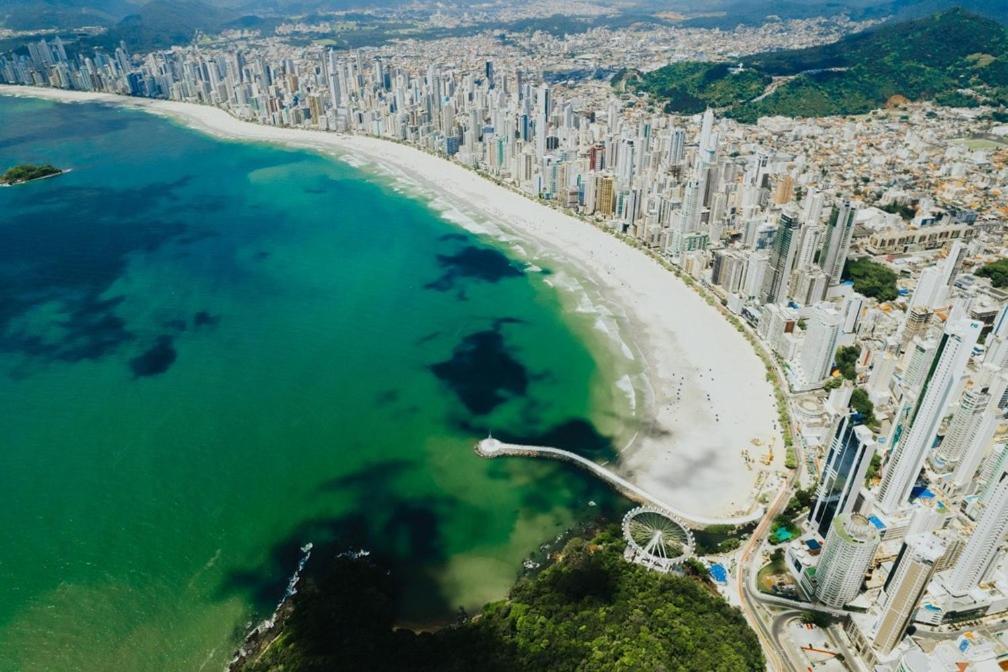 Apartamento Quadra Mar Balneário Camboriú 外观 照片